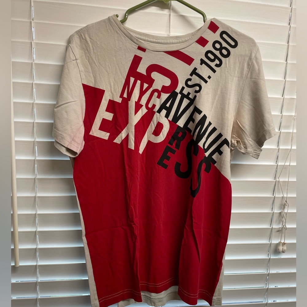 Men’s Xpress red T-shirt